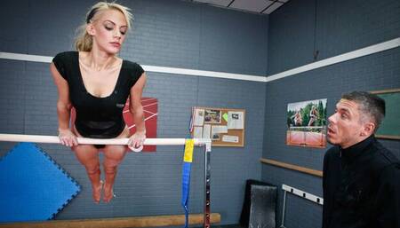 Brazzers Exxtra - side fuck scene