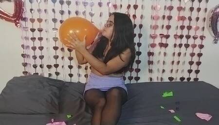 Blow to pop it's better with a skirt!