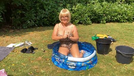 Paddling pool! And glass toy!