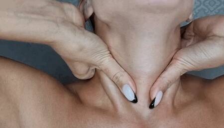 Showing Off The Neck