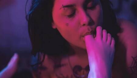 Foot Sluts Hungry For Feet!