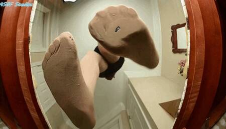 Sexy Rican pantyhose crush! Pt 1 - MP4