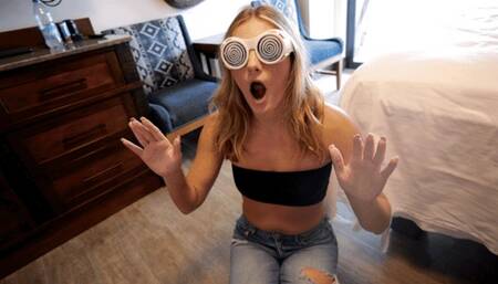 Seeing Spirals - Tyler Lynn 4K