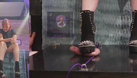 Trampling avec 3 paires de chaussures différentes