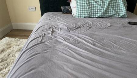 Dildo bbc fucking and watching porno on my phone