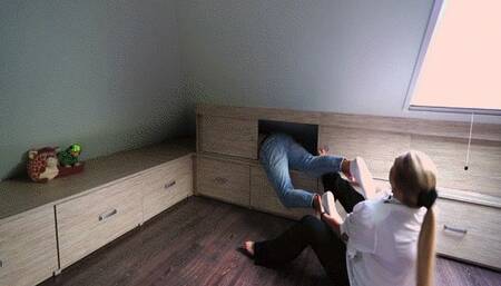 Tickle the stuck one WMV