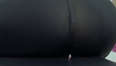 SEXY GIANT BBW GIRL FARTING ON SMALL SLAVE PART 2 BY ATENA AND SMALL JEFF CAM BY ALINE FULL HD