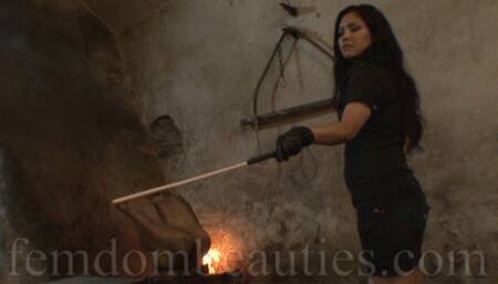 GODDESS ZENOBIA - BASTONADE SPEED TRAINING (SILICONE FEET) PART 1