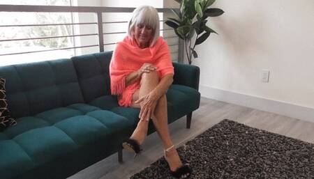 FOR MY FOOT FANS MP4