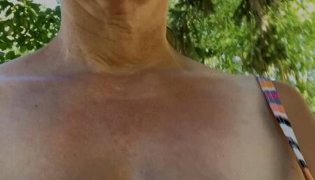 A public walk in a bikini (2024) (MP4)