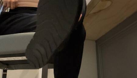 Asian Goddess Cat X Are you staring at my feet at work?