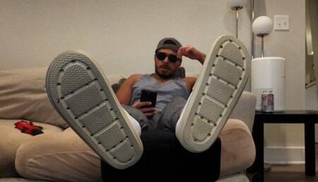 eFootJock - Gamer Foot Worship by Asian boy eFootSub