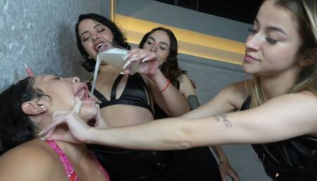 Spit Swallow Girls Extreme –Three To Spit, One To Swallow