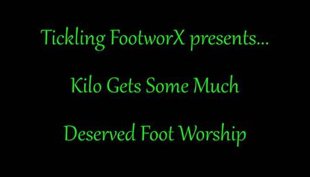 Kilo Gets Some Much Deserved Foot Worship