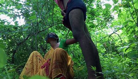 Slwly Slwly Inside My Cook My Wife, My Wife Is Very Romantic Mood Fucking Sleow Slowly Then Faster.