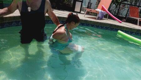 Hot redhead having fun with water bound orgasms (WMV HD 8000kbps)