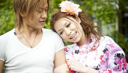 Classic Japanese Girl with Nice Kimono Fucked with Creampie