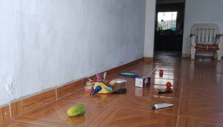 Angelin walking in high heels and stepping on and crushing everything in her path (1)