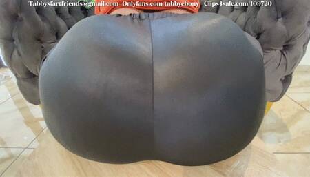 STROKE THAT DICK FOR ME AND CUM ON MY FAT FARTING ASS