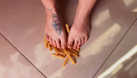 barefoot crush French fries