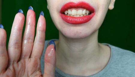 I put the oil on my lips and then I show you my mouth