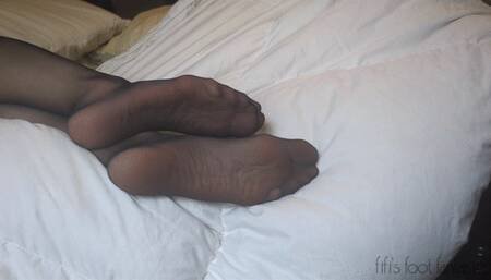 Fifi showing off her soles and wiggling her toes in sheer black nylons *new*