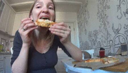 Super overeating pizza (huge belly) BB