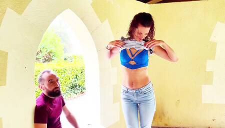 Monyca, 32 years old, secretary in Courbevoie!