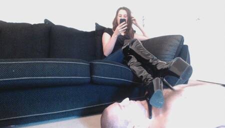 Footstool for slaves Mistress (MOV)