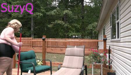 Imagine Being Suzy's Neighbor