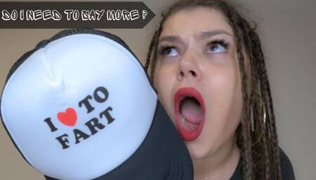 I LOVE TO FART