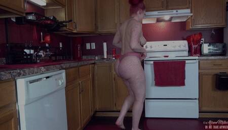 Scratching Up My Entire Body With Sharp Natural Nails