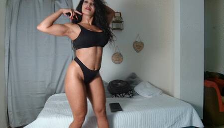 Brenda Biceps - September Flex Show - Pump, Flex, Neck Veins