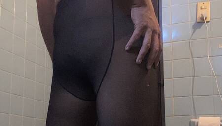 Showing My Pantyhose