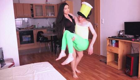 GOBLIN IN BIG TROUBLE - I'M LOOKING FOR PLACE FOR THIS UGLY DOLL - EPIC LIFT & CARRY REMASTERED