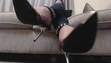 Financial Shoe Ignore (MOV)