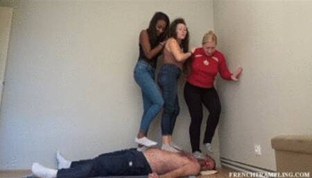 2311 Socks trampling with Lysa Lilie Noemie