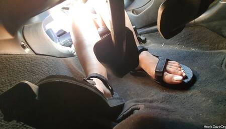 Driving BMW e46 in Teva Sandals Under Pedal