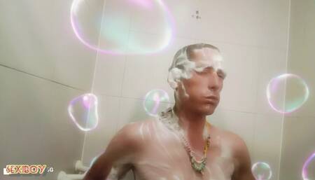 Young Blonde Records Herself While Taking a Shower