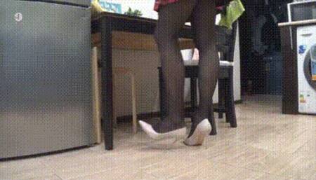 Heel and toe tapping in sexy shoes and boots