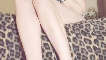 Stroke & Eat your cum while you Clean Up My Stinky Feet