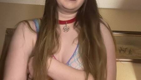 College Girl Seduces You With Pigtails and Scrunchies