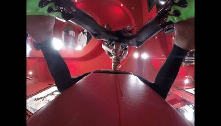 Red Manga Room - Big Monster GO-PRO EXPERIENCE (Italian Language)