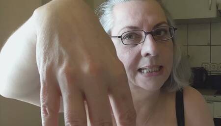 Custom Clip - Handfetisch! by Cash Lady Vivian