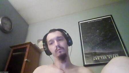 Vance Fontaine Records His Live Session From His Laptop Webcam.