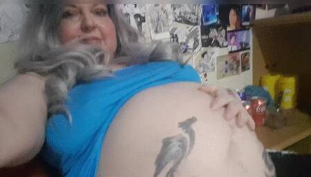 Gassy Stomachache Rubs - Failing to Fart!