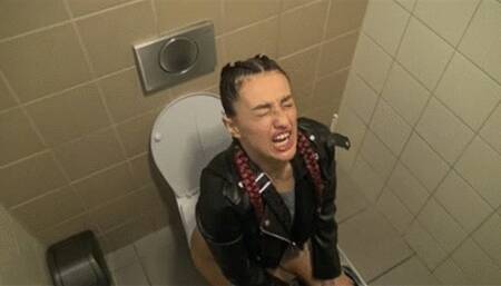 Two asses one public toilet wmv