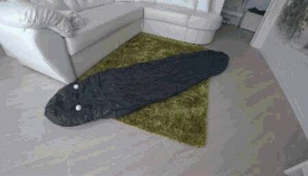 huge worm swallowed LORY Q b