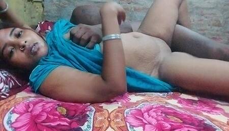 Hot Indian Desi Village Young Wife Night Romance Fucking - Desi Hot Bhabhi - Marriage Couple Sex