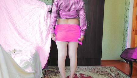 Love for Webcam Modeling: Expressing Confidence and Sensuality